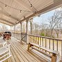 5 Mi to Beaver Lake: Family Cabin w/ Game Room