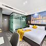 Panda Holiday Inn 2