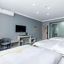 Panda House Hotel
