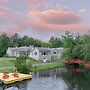 Game Farm Villa by Avantstay 10bdr Private Pond Spa Pool Family-friend