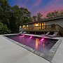 Fireside Fun by Avantstay Sleeps 18 Waterfront Pool
