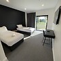 Harden Country Club Motel