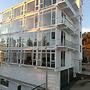 Hotel white castle