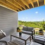 Earl Grey Escape - Chic 3 Bdr!