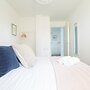 2 Bed Apartment Overlooking Water