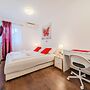 Red Vibe Studio Central 2