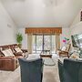 12 Mi to Downtown Dallas: Irving Condo w/ Balcony
