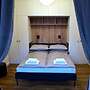 Short Way Apartments GPH