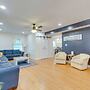 < 1/2 Mi to Boardwalk: Roomy Wildwood Retreat!
