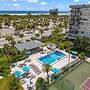 Upgraded Lake House Condo 1min To Siesta Key Beach