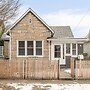 Charming 2 Bedroom with in Home Gym