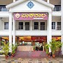 Paakashala Kumbashi