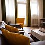 YoHome - Stylish New City Apartment