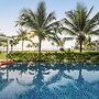 8BR Beachfront Eden: Luxury Events & Getaways
