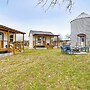 9 Mi to Dtwn Granbury: Getaway w/ Water Views