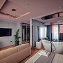 NINEMIAN SUITES SYROS