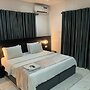 Maxx Apartments
