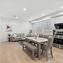 Not Affected by the Fire/modern Spacious Home With Parking & Fully Equ