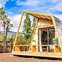 Urban Glamping Oasis: Comfort & Adventure Combined