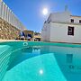 Pêra Stylish Villa With Pool by Homing