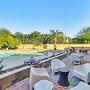 Shop, Golf & Hike: Modern Scottsdale Studio!