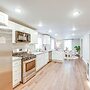 Serene & Updated Escape: 1 Mi to Heritage Landing