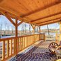 La Grange Cabin on a Racehorse Farm w/ Pond Views!