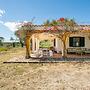 Lovely Cottage With Private Wide Garden Near Orosei