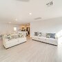 7 Mi to Alamo Ranch Mall: Home w/ Large Yard!