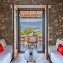 Elena s Traditional Dreamhouse
