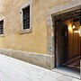 Classic Palau Apartments