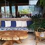 Gidu House