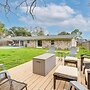 10 Mi to Dtwn Houston: Dog-friendly Home w/ Yard!