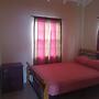 Room-near air and Ferry Ports, Shops & b
