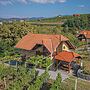 Vineyard Cottage Brodaric