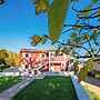 Countryside Apartment Pius 2 Floor 1st