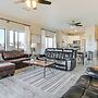 4 Mi to Lake Powell: Retreat w/ Game Room!