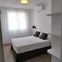Apartamentos Avenida Tropical by Bossh
