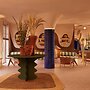 Amarello Hotel Praia Santo André, Tapestry Collection Hilton