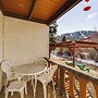 < Half-mi to Red River Ski Area: Townhome w/ Patio