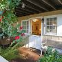 Carmel Dolores Cottages