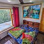 Holiday Inn Guest House