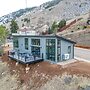 Walk to Trail: 'lookout Landing' Newly Built Home!