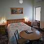 Sonbern Lodge Motel
