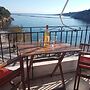 Alonnisos Beachfront Nest - Cozy Summer Getaway