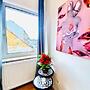Spacious 4 BR Apt Perfect for Groups