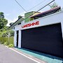 Limeshine Airport Transit Residence