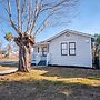 Stylish Spacious Comfort 4BR 3BA Downtown Gem