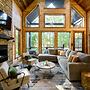Luxurious Bright Modern Broken Bow Dream Retreat