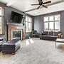 8 Mi to Lambeau Field: Family Home in De Pere!